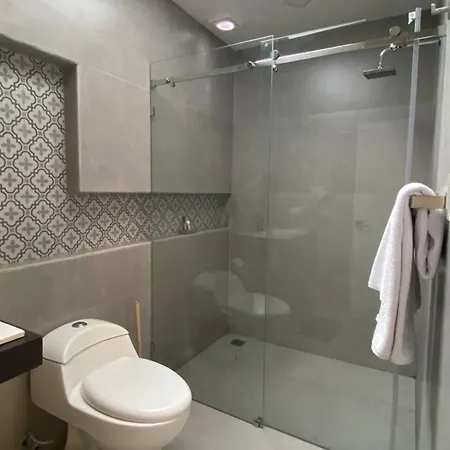 Hermosa Suite 2 Cerca De Todo Guayaquil Exterior photo